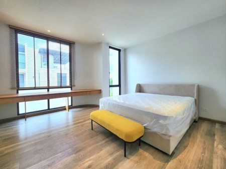 ทาวน์โฮม ขาย รายล้อมด้วยโรงเรียนนานาชาติ Luxury-townhome-Rama3-For-Home-office ทาวน์โฮมหรูพระราม3 Luxury-Townhome-Located-in-the-heart-ofRamaIII–Sathupradit ใกล้สาทรสีลม