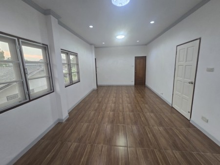 บ้าน ให้เช่า บ้านใกล้รพรามคำแหง บ้านเดี่ยวรามคำแหง สวยเหมือนใหม่ ใกล้รพเวชธานีรามคำแหง มือสองปรับปรุงใหม่