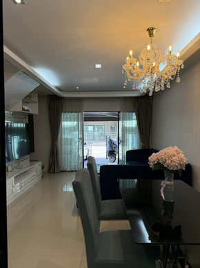 ขาย ทาวน์โฮม BaanKlangMuangRatchaphruek–Rama5 出售三层联排别墅 บ้านกลางเมืองราชพฤกษ์–พระราม5 出售房屋｜拉玛5路 ทาวน์โฮม3ชั้นใกล้นครอินทร์